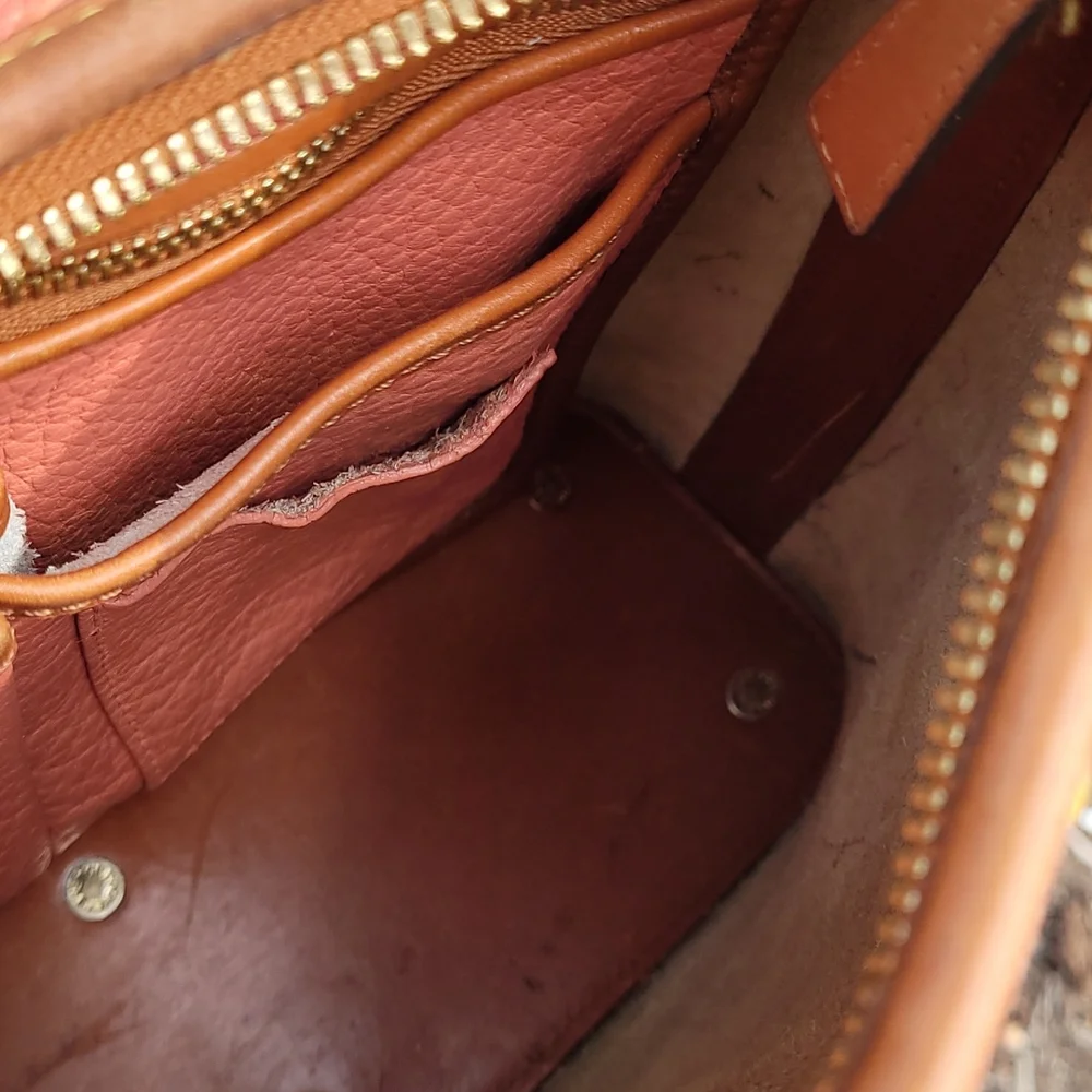 Vintage Dooney & Bourke AWL Sweet Peachy Hobo - Picture 12 of 16